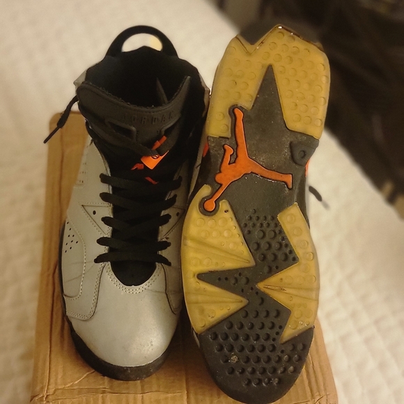 Jordan 6's - Picture 2 of 4